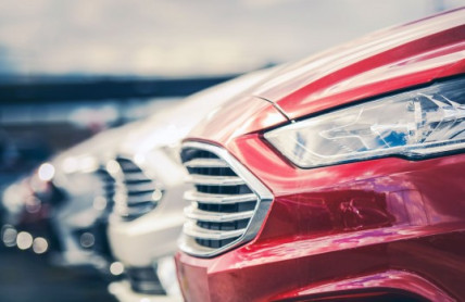 Skandál se zánovními auty. I hezký vůz po leasingu může mít velmi divokou minulost ve sdílení