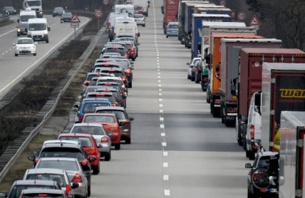 Největší zlozvyky českých řidičů: Děláte je taky?